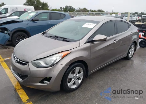 2013 Hyundai Elantra Gls/Limited from USA, damaged, VIN 5NPDH4AE4DH154554